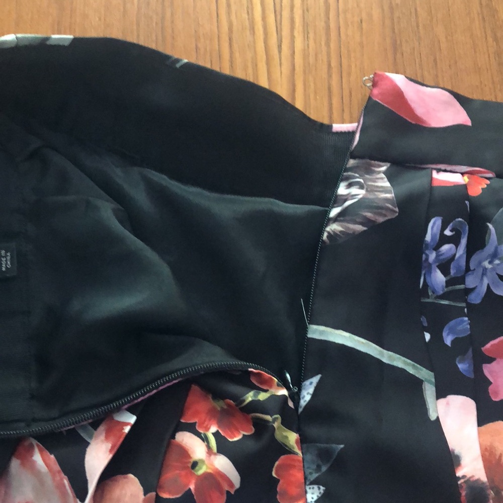 JCrew - Picture 4 of 8